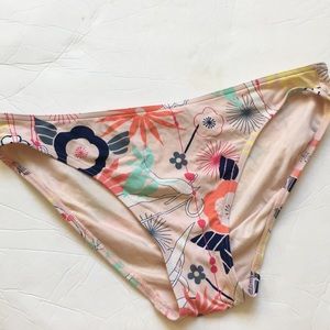 Calvin Klein floral bikini bottom piece. So L